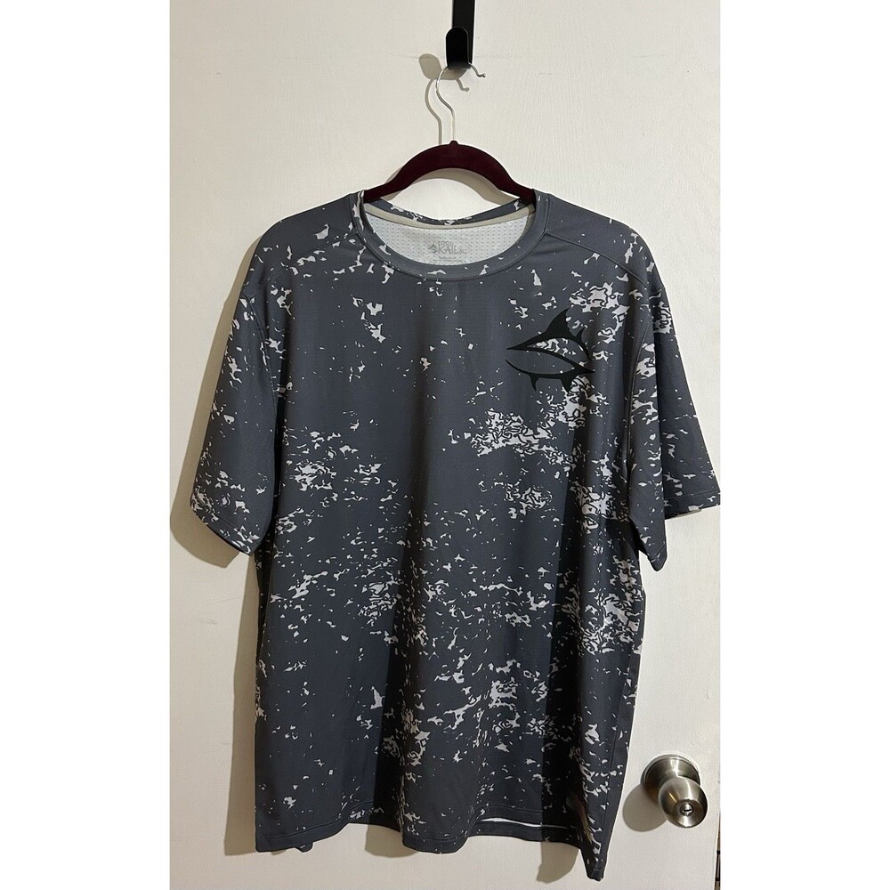 Loco Skail Men’s L Gray/White Camo Short Sleeve Crew Neck Fishing T-Shirt